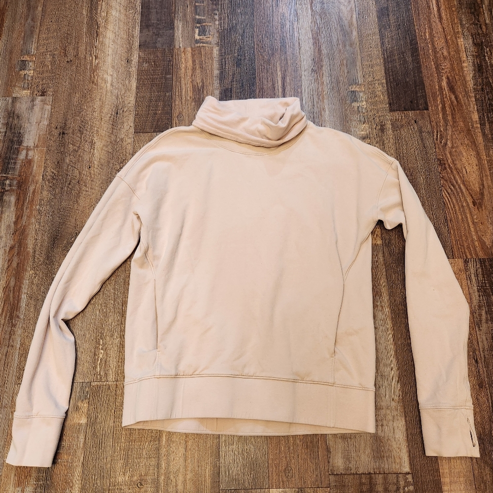 Lululemon Go Forward Pullover